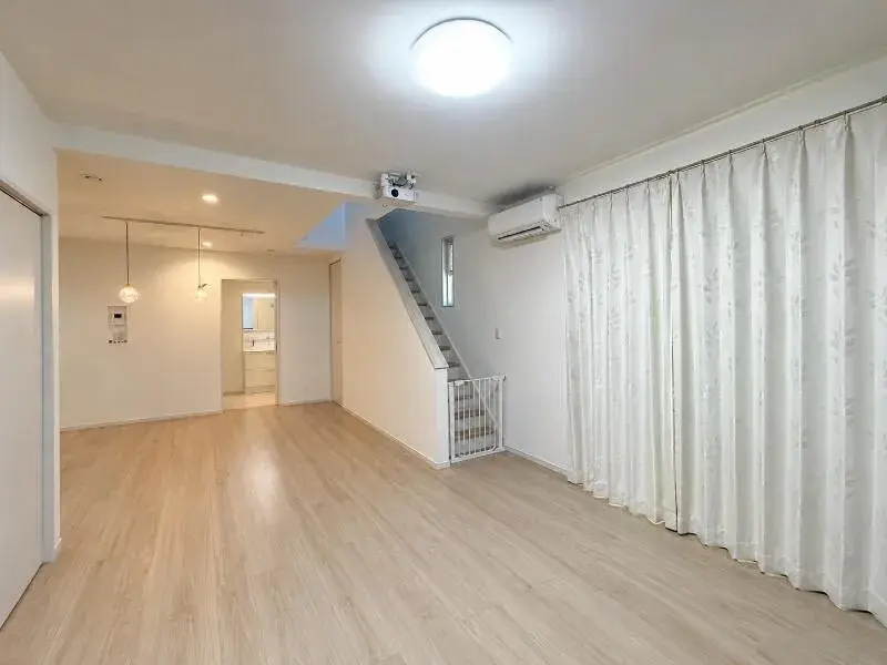 4LDK房产 冲绳县中头郡西原町 (11)