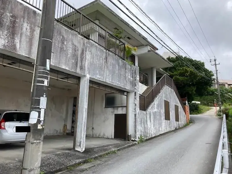 Akiya in Okinawa