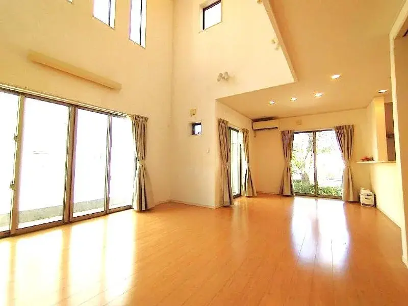 5LDK Property Tomigusuku City Okinawa Prefecture (7)