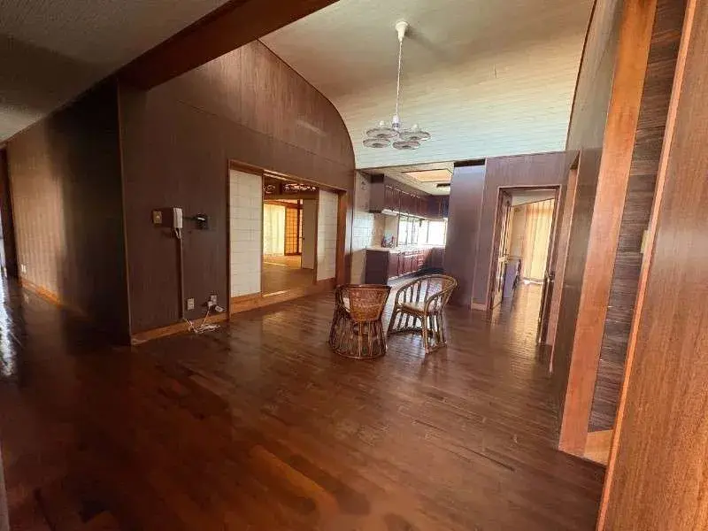 6LDK Property Nishihara-cho Okinawa Prefecture (11)