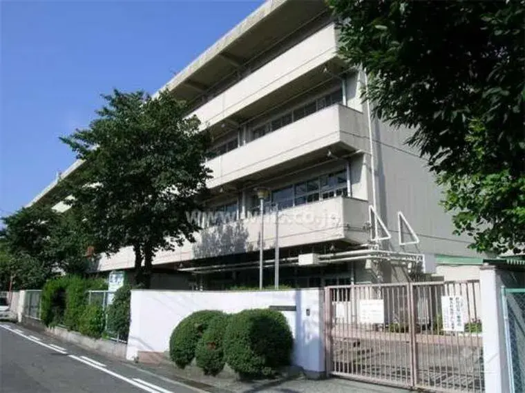 4LDK Property Suita City Osaka Prefecture (3)