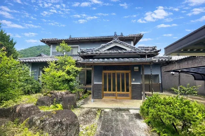 Akiya in Hyogo