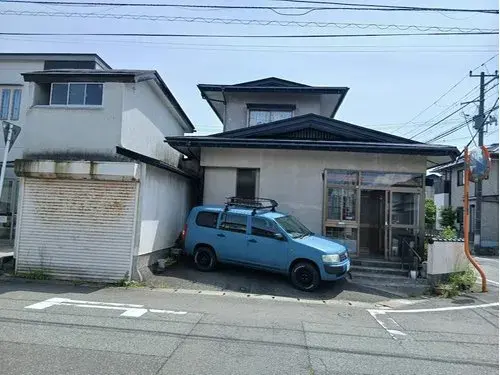 Akiya in Akita