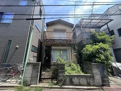 Akiya in Tokyo