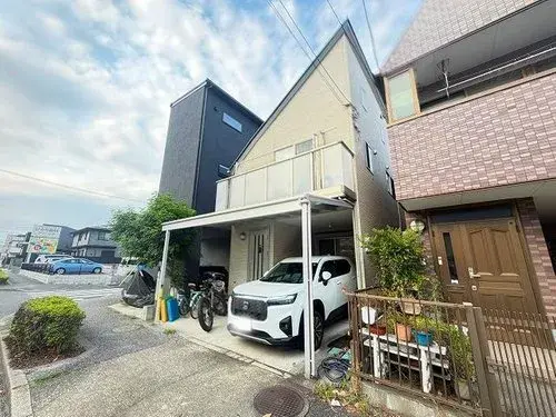 Akiya in Tokyo
