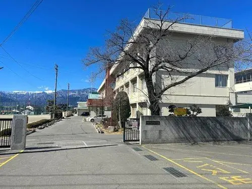 عقار 3LDK+S في مدينة Kai بمحافظة Yamanashi (3)
