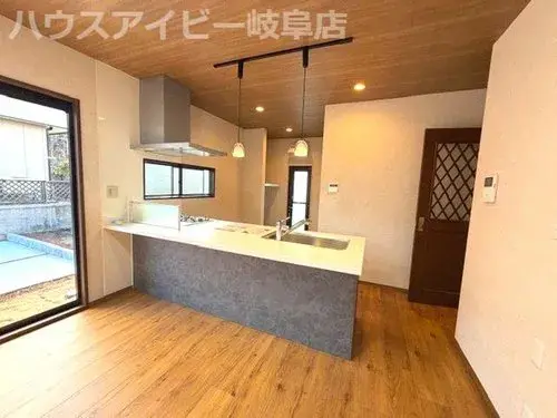 4LDK+S Gifu City Gifu Prefecture (4)