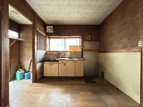Slide 5