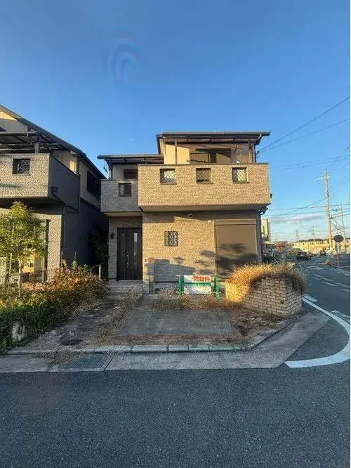 Akiya in Osaka