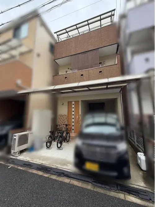Akiya in Osaka