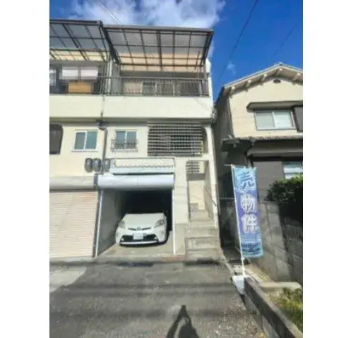 Akiya in Osaka