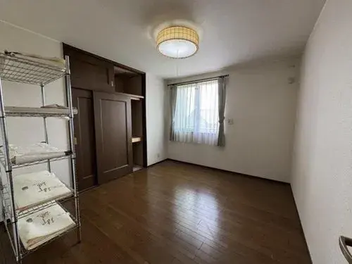 4LDK+2S Property Neyagawa City Osaka Prefecture (15)