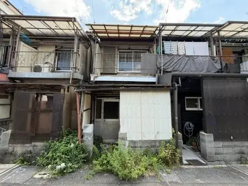 Akiya in Osaka
