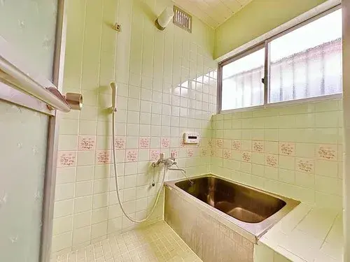 Hyogo Prefecture Kobe City 5 Bedroom Property (8)