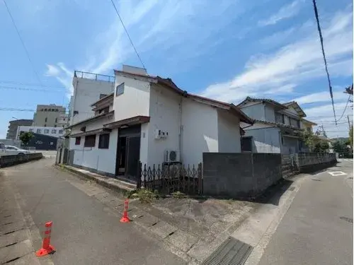 Akiya in Tokushima