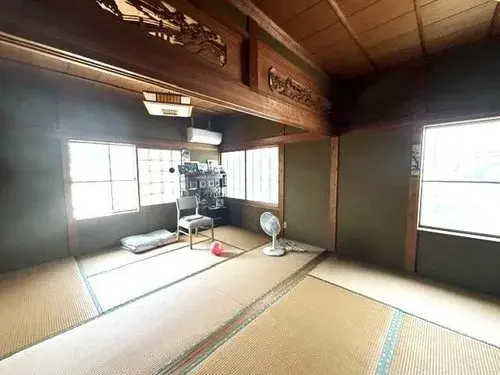 5LDK Property in Kan'onji City, Kagawa Prefecture (9)