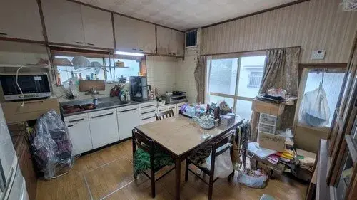 Ehime Prefecture Niihama City 7 Bedroom Property (10)