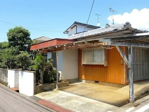 Akiya in Nagasaki