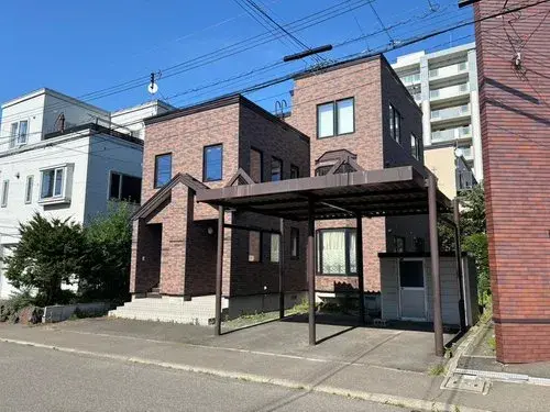 Hokkaido Sapporo 6 Bedroom Property (2)