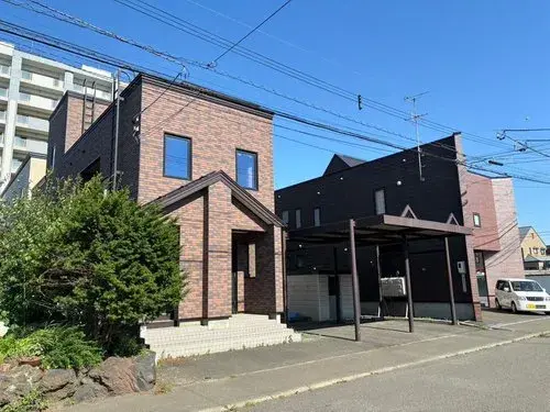 Hokkaido Sapporo 6 Bedroom Property (3)