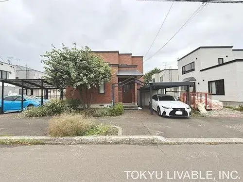 Akiya in Hokkaido