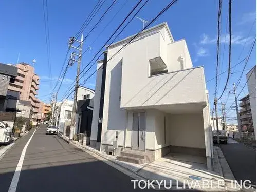 Akiya in Tokyo