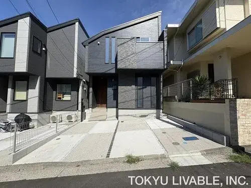 Akiya in Kanagawa