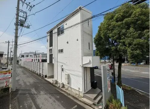 Недвижимость с 2 спальнями в городе Yokohama, префектура Kanagawa (2)