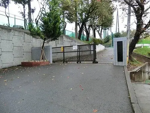 Недвижимость с 2 спальнями в городе Yokohama, префектура Kanagawa (23)