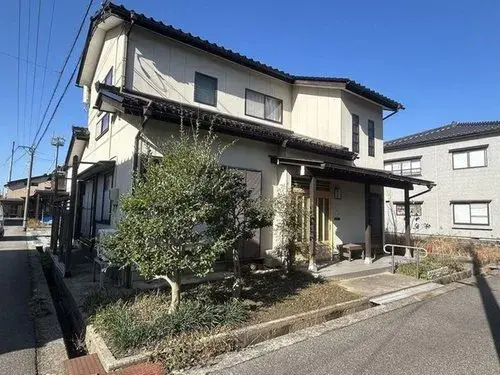 Akiya in 河北郡津幡町