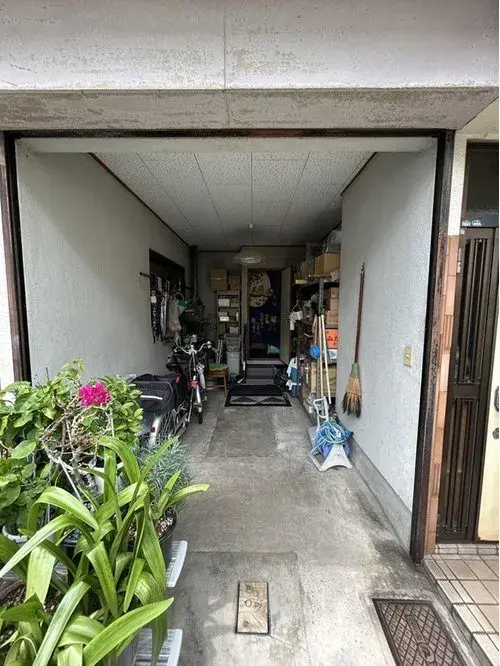 Akiya in Osaka