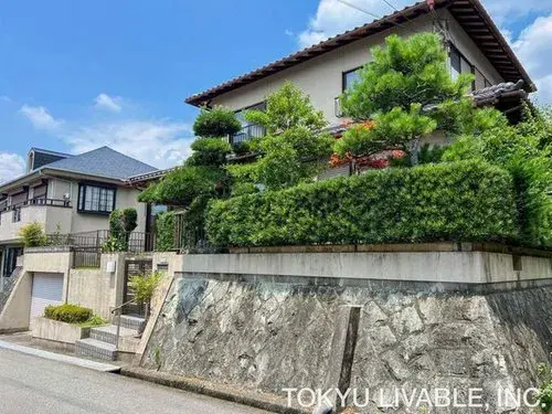 Akiya in Osaka
