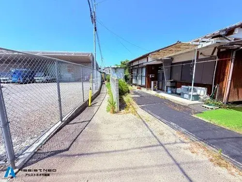 Ehime Prefecture Niihama City 3 Bedroom Property (13)