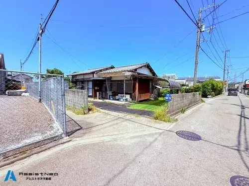Ehime Prefecture Niihama City 3 Bedroom Property (8)