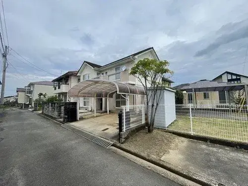 Ehime Prefecture Matsuyama City 4 Bedroom Property (6)