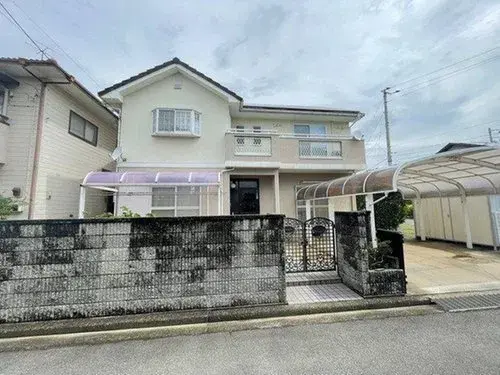 Ehime Prefecture Matsuyama City 4 Bedroom Property (10)