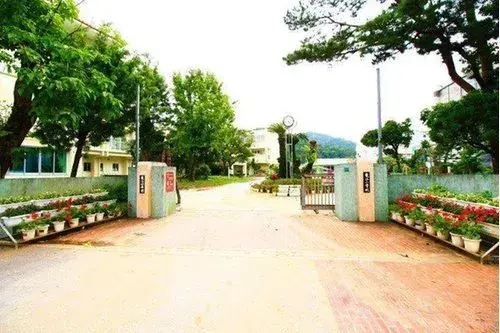 Propiedad 2DK Ciudad de Nago Prefectura de Okinawa (2)