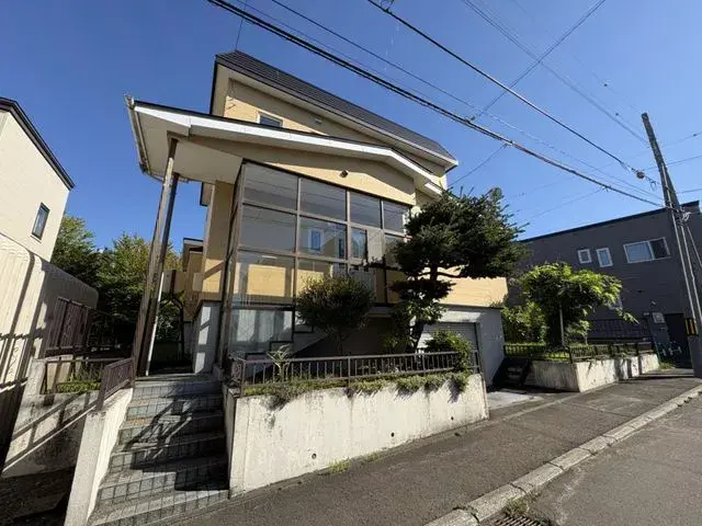 Akiya in Hokkaido