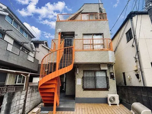 Akiya in Tokyo