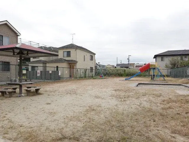 Slide 4
