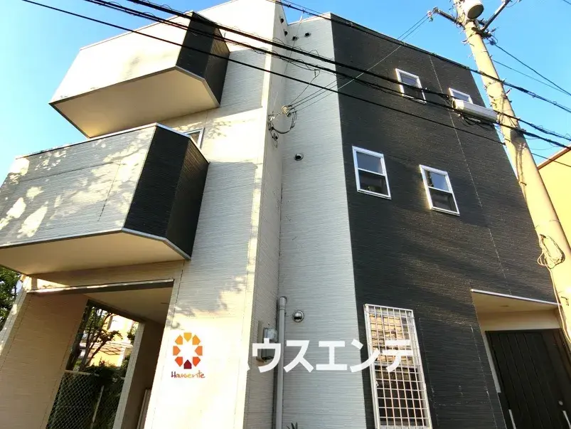 Akiya in Osaka