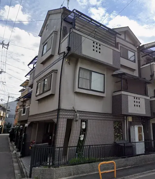 Akiya in Osaka