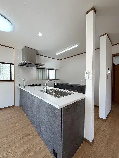 Propiedad 4LDK en la ciudad de Matsuyama, Prefectura de Ehime (14)