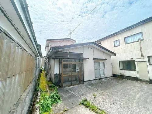 Akiya in Akita