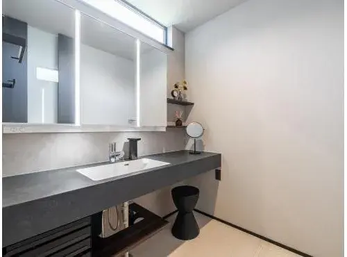 4-Bedroom Yokohama City Kanagawa Prefecture Property (17)