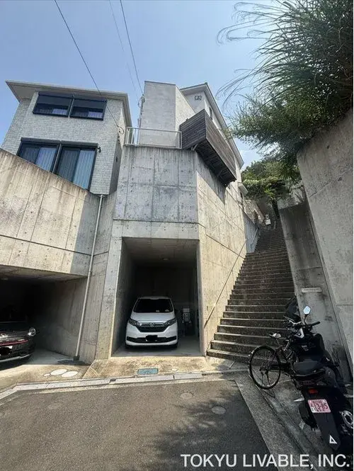 Akiya in Kanagawa