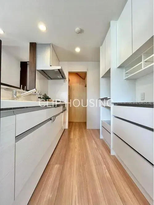 5LDK Property in Yokohama City, Kanagawa Prefecture (14)