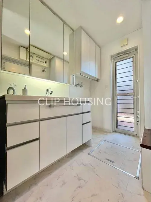 5LDK Property in Yokohama City, Kanagawa Prefecture (15)