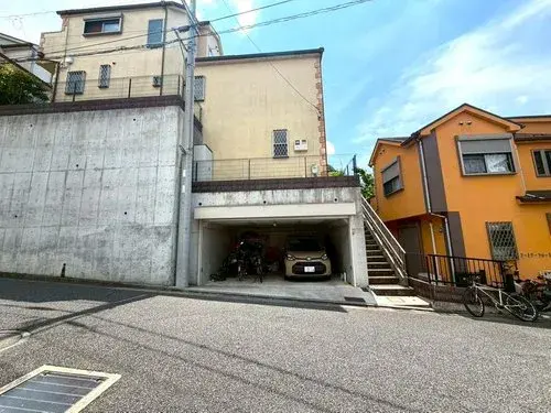 Akiya in 横浜市