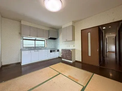 静岡県浜松市3DK+S物件 (8)